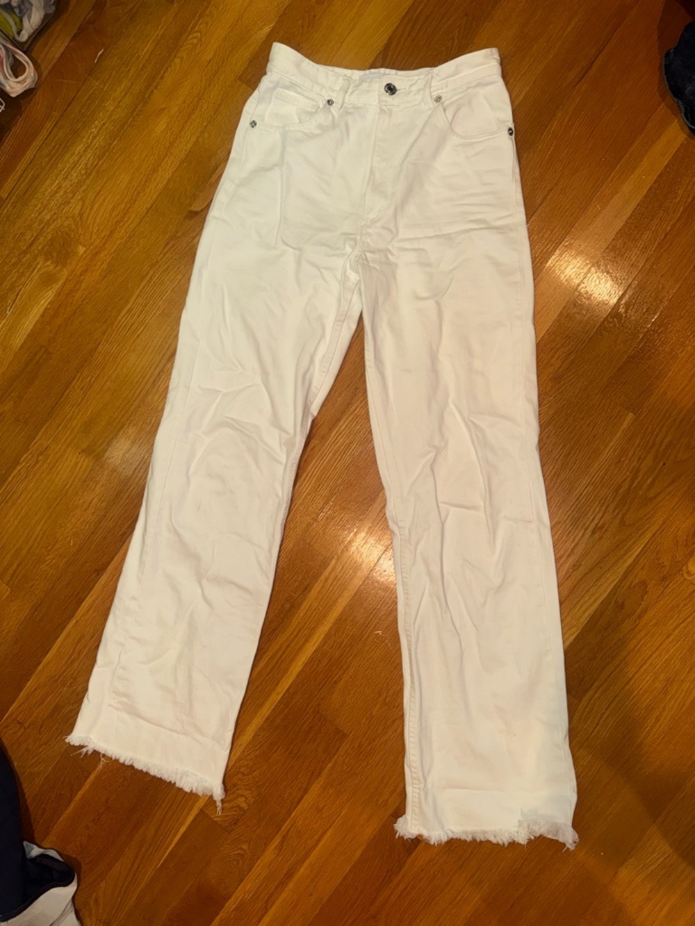 Zara White High Rise Women’s Jeans